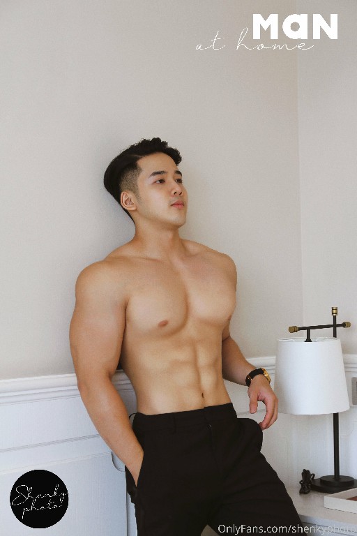 型男房间 shenkyphoto Man At Home Talo Nguyen 写真+视频